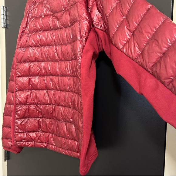 Canada Goose HyBridge Lite Jacket - Picture 15 of 16